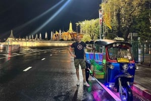 Visite nocturne culinaire en tuk-tuk à Bangkok