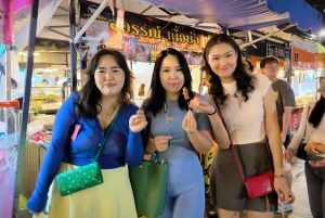 Bangkok: nocny targ – piesza wycieczka kulinarna z przewodnikiem