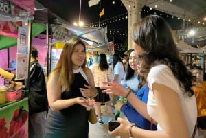Bangkok: nocny targ – piesza wycieczka kulinarna z przewodnikiem
