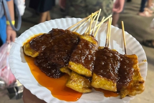 バンコク：ナイトマーケットのガイド付きウォーキンググルメツアーをご案内します