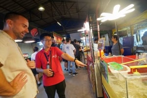 Bangkok: tour serale del mercato notturno con cena Michelin