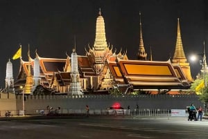 Nattvandring i Bangkok: Mat, tempel och Tuk-Tuk