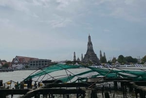 Bangkok: explore Wat Pho + tuk tuk sightseeing