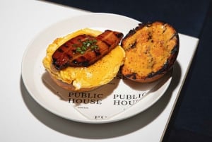 Bangkok: Open Bar l Public House Sukhumvit 31 Hotel