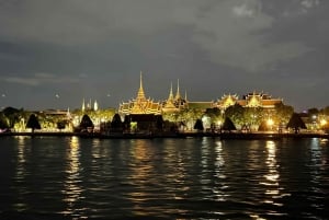 Bangkok: Opulence Luxury River Dinner Cruise with Drinks