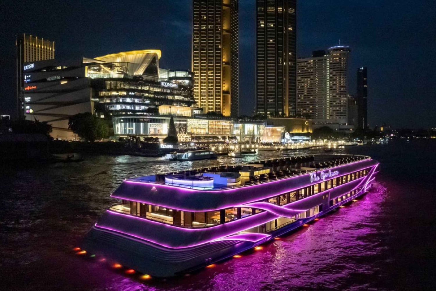 Bangkok: crucero de lujo con cena Opulence y traslado desde el hotel