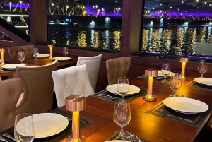 Bangkok: crucero de lujo con cena Opulence y traslado desde el hotel