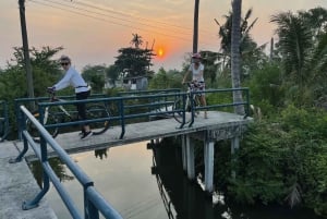 Tour in bicicletta e in barca del paradiso di Bangkok
