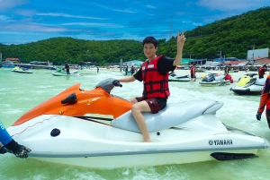 Bangkok og Pattaya: VIP-dagstur til Koh Larn med vandsport