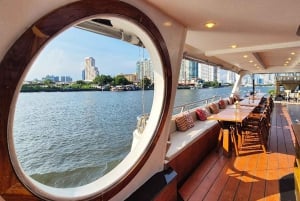 BANGKOK: PREMIUM-DINNERBUFFET AUF DER NEW HORIZON CRUISE