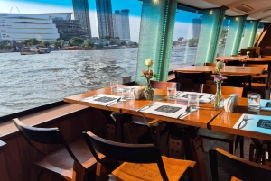 БАНГКОК: УЖИН ПРЕМИУМ-КЛАССА ПО СИСТЕМЕ «ШВЕДСКИЙ СТОЛ» НА КРУИЗЕ NEW HORIZON