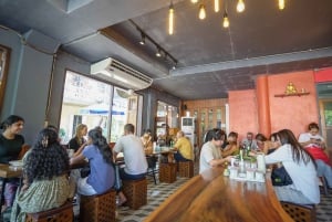 Bangkok: Private City Highlights Tour with Guide