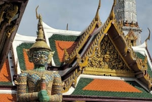 Tour privato e personalizzato con guida locale a Bangkok