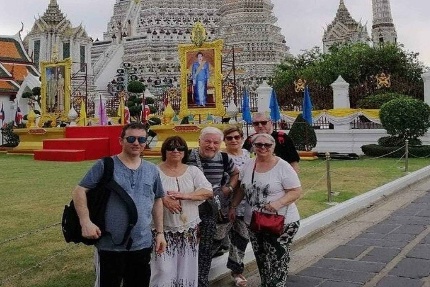 Bangkok: Private custom tour with a local guide