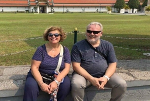 Bangkok: Private custom tour with a local guide