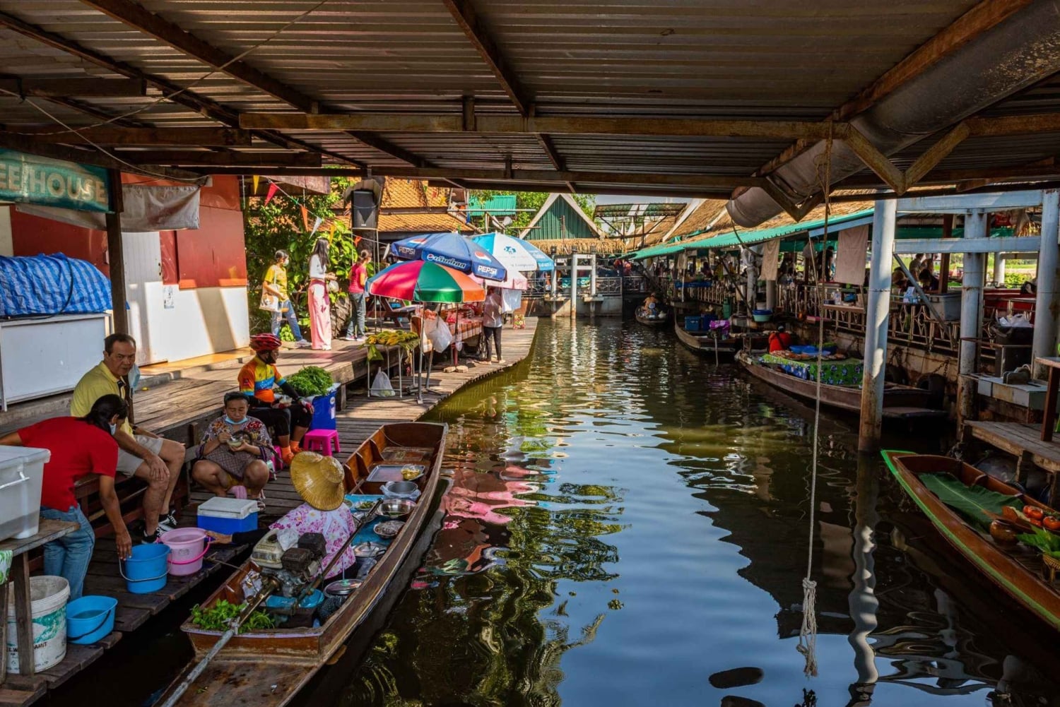 Bangkok: Privat Khlong Latmayom lokal marknad (3 alternativ)