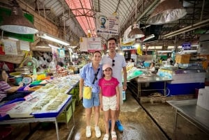 Bangkok: experiência privada no mercado flutuante e no mercado ferroviário
