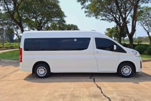 Bangkok: Private transfer from/to Suvarnabhumi airport (BKK)