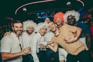 Bangkok: Pub Crawl og Club Night med shots og VIP-adgang