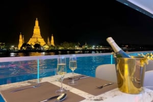 Bangkok: Crociera con cena sul fiume Chao Phraya del Royal Galaxy