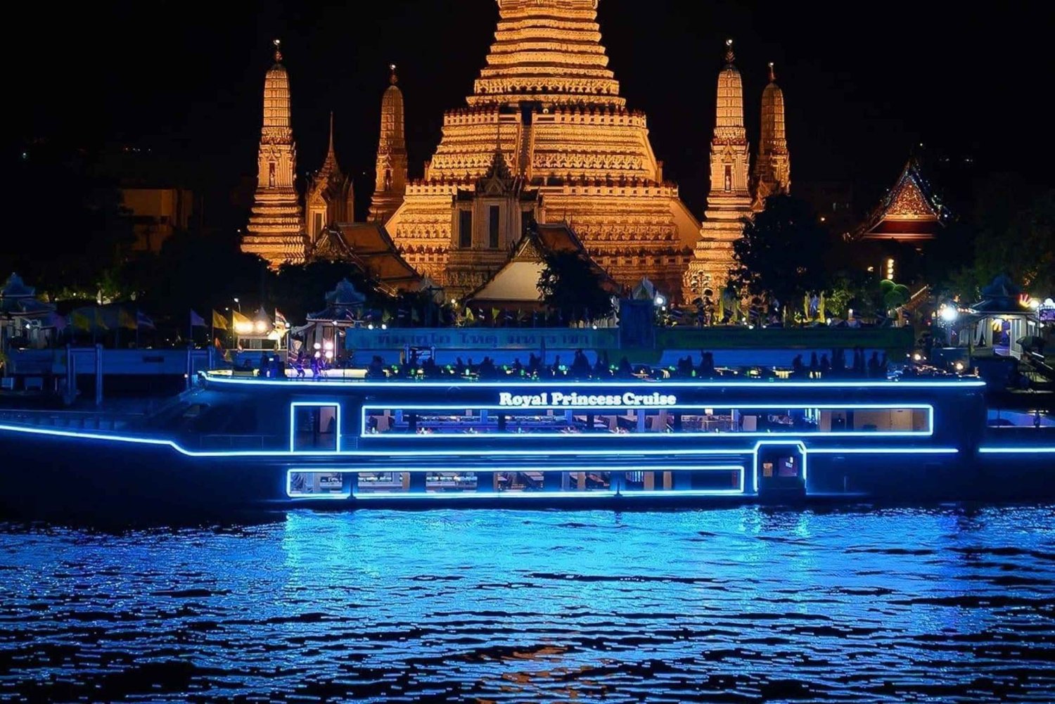 Bangkok: Royal Princess-krydstogt med buffetmiddag og show