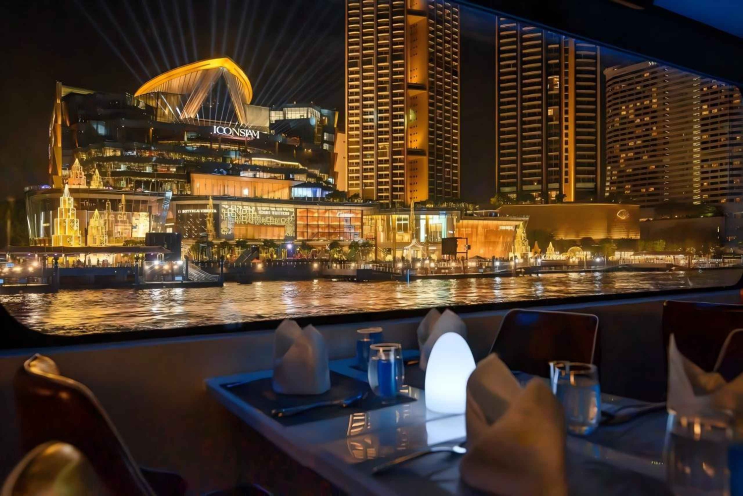 Bangkok: Royal Princess Cruise met buffetdiner en show