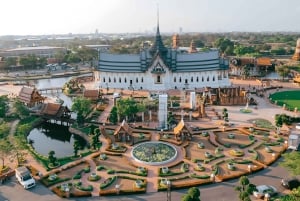 Bangkok: Samut Prakan Ancient City und Erawan Museum Ticket