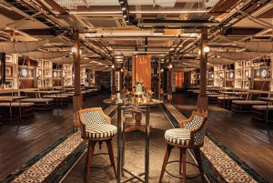 Bangkokissa: Sirimahannop (Asiatique The Riverfront).