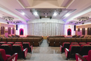 Бангкок: Билеты на шоу-кабаре 'Золотой купол' без очереди