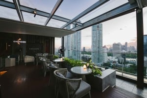 Bangkok: Sky on 20 Rooftop Bar With Free Flow Drinks