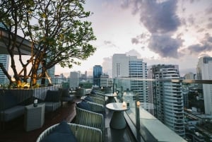 Bangkok: Sky on 20 Rooftop Bar With Free Flow Drinks