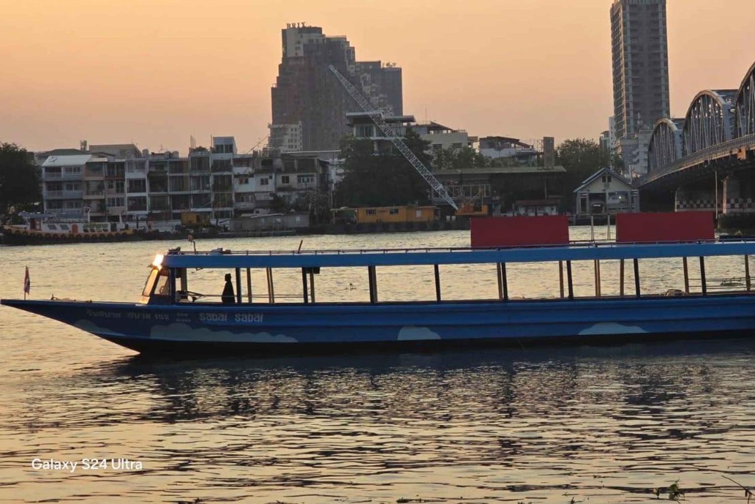 Bangkok: Tour en barco lento por el río hacia/desde Ayutthaya