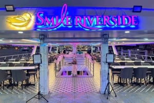 Bangkok: Smile Riverside Dinner Cruise