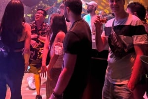 Bangkok : Soi Cowboy, Nana, Soi 11, Rooftops, Clubs & Go Go's