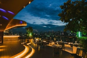 Bangkok, Bangkok: SOL och LUNA BKK Rooftop F&B-paket