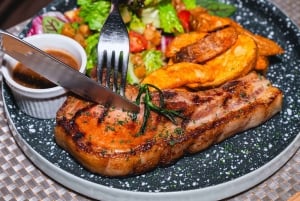 Bangkok, Bangkok: SOL och LUNA BKK Rooftop F&B-paket