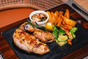 Bangkok, Bangkok: SOL och LUNA BKK Rooftop F&B-paket