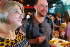 Bangkok: Tour nocturno de degustación de comida callejera