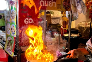 Bangkok: Street Food Tour in China town