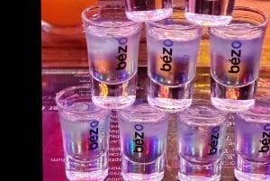 Bangkok: Sukhumvit District Bar and Club Crawl with Shots