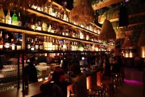 バンコクの夕日：屋上バー、屋台の食べ物、隠れ家バーを楽しむツアー