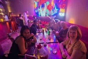 Bangkok al tramonto: rooftop bar, street food e tour dei bar nascosti