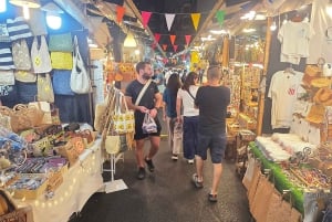 Bangkok al tramonto: rooftop bar, street food e tour dei bar nascosti