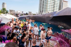 Bangkok: Sunset Splash Pool Party en el W Bangkok