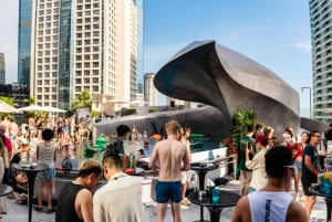 Bangkok: Sunset Splash Pool Party in W Bangkok