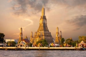 Bangkok: Traslado privado del Aeropuerto de Suvarnabhumi al centro de la ciudad