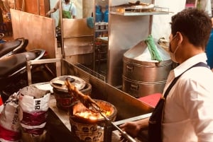 Bangkok: Chinatown Foodie Walking Tour med 12 provsmakningar