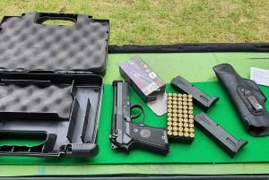 Bangkok: Experiência no Campo de Tiro de Defesa Territorial