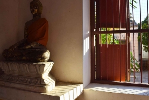 バンコク：タイ仏教美術史の旅、アユタヤへ