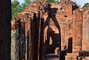バンコク：タイ仏教美術史の旅、アユタヤへ